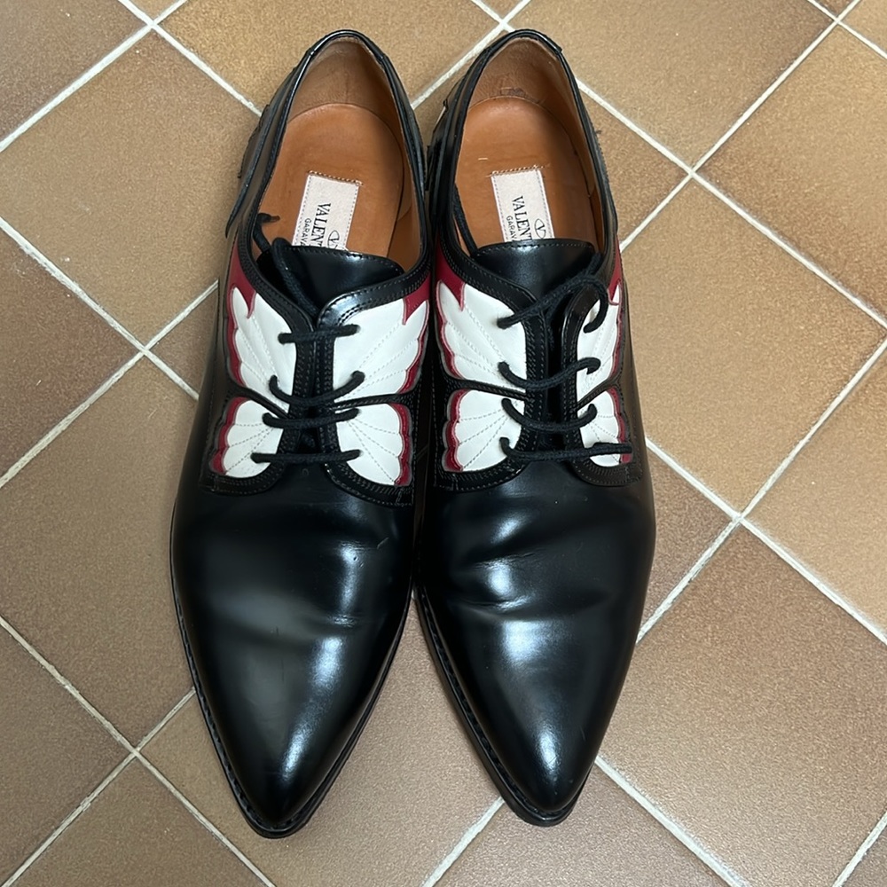 Valentino butterfly star black derby loafers. 39